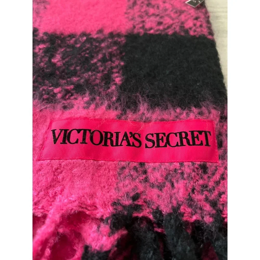 Victoria’s Secret woman’s pink black plaid rectangular scarf with fringe